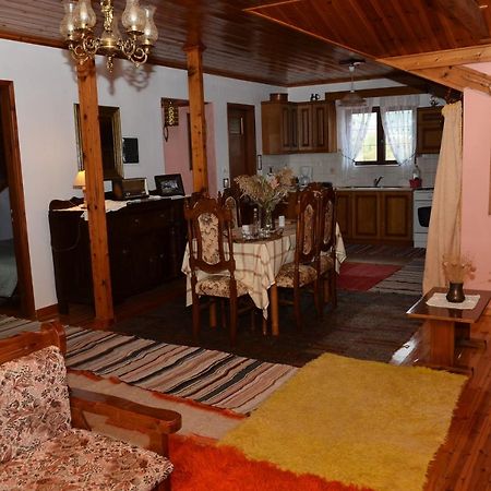 Villa Σοφίτα Graviá Exterior foto